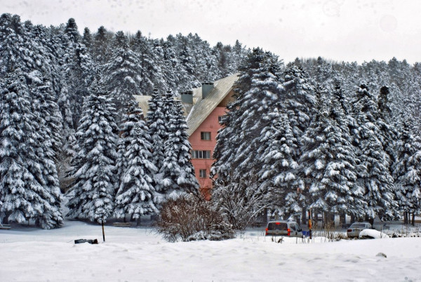 ATOMTUR’DAN HER CUMA SABAH HAREKETLİ 2 GECE KONAKLAMALI SÖMESTR VE SEVGİLİLER GÜNÜNDE DE GEÇERLİ 5* KERVANSARAY TERMAL  VEYA  4*KERVANSARAY CITY ULUDAĞ KAYAK TURU